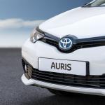 Toyota Auris Hybrid GB25 2017 года (UK)